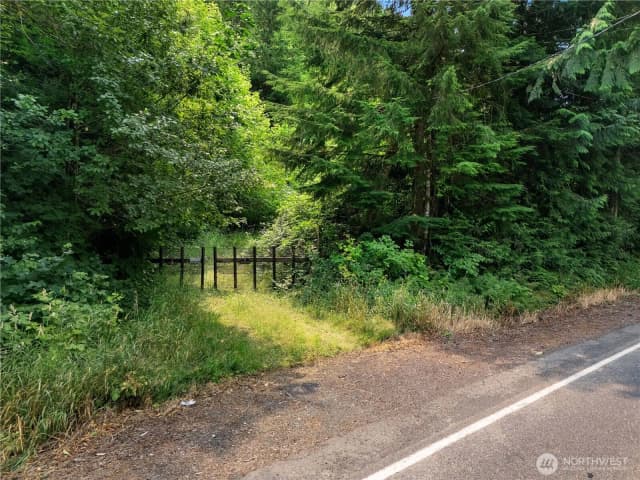 Property photo for 5664 State Route 508, Morton