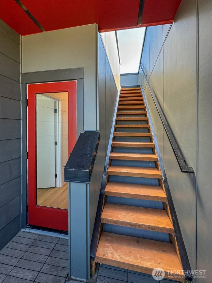 Property photo for 6905 42nd Avenue S #b, Seattle photo 11