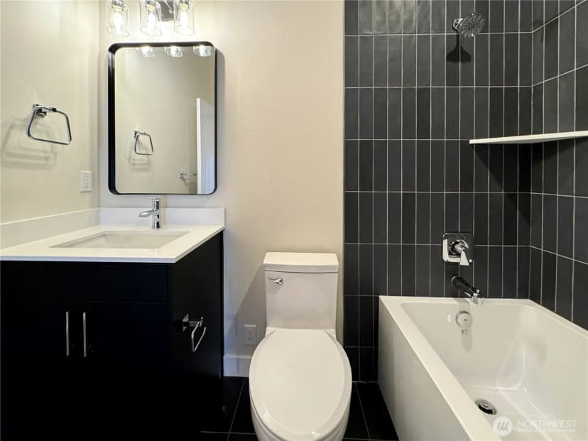 Property photo for 6905 42nd Avenue S #b, Seattle photo 6