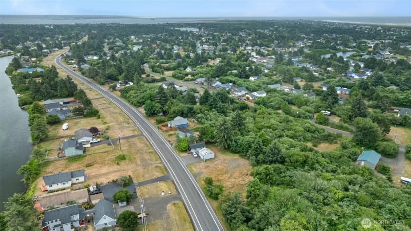 Property photo for 521 Point Brown Avenue Sw, Ocean Shores photo 5