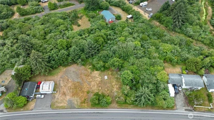 Property photo for 521 Point Brown Avenue Sw, Ocean Shores photo 9