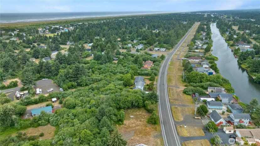 Property photo for 521 Point Brown Avenue Sw, Ocean Shores photo 6