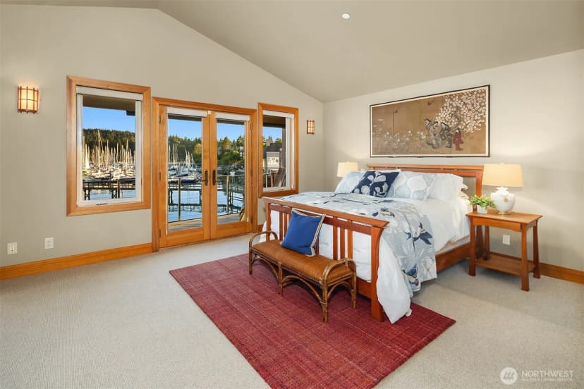 Property photo for 267 Shannon Drive Se, Bainbridge Island photo 18