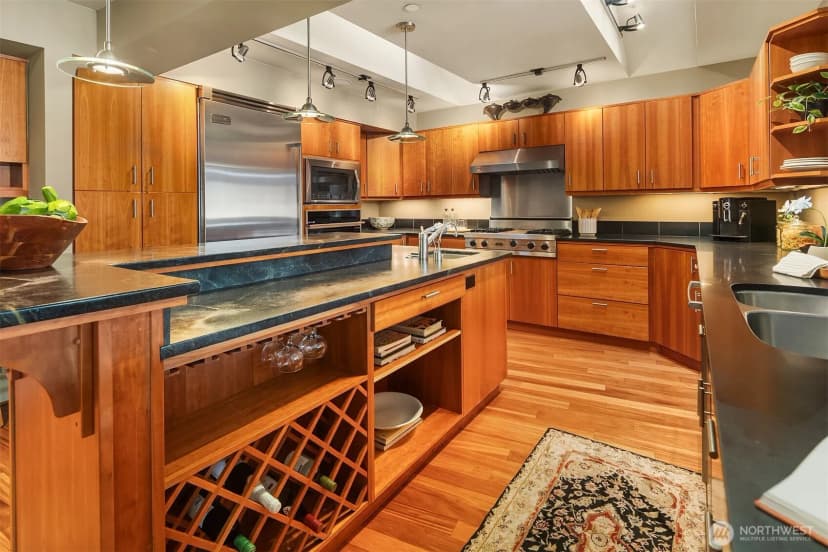 Property photo for 267 Shannon Drive Se, Bainbridge Island photo 13