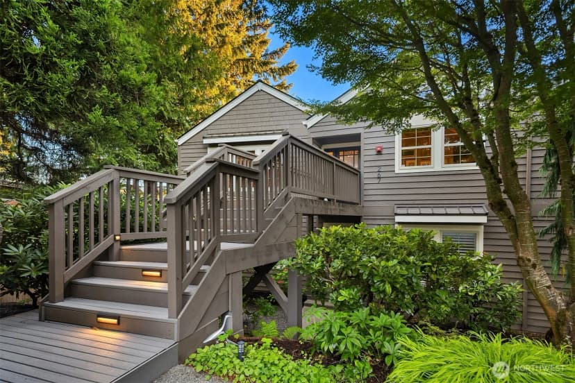 Property photo for 267 Shannon Drive Se, Bainbridge Island photo 6
