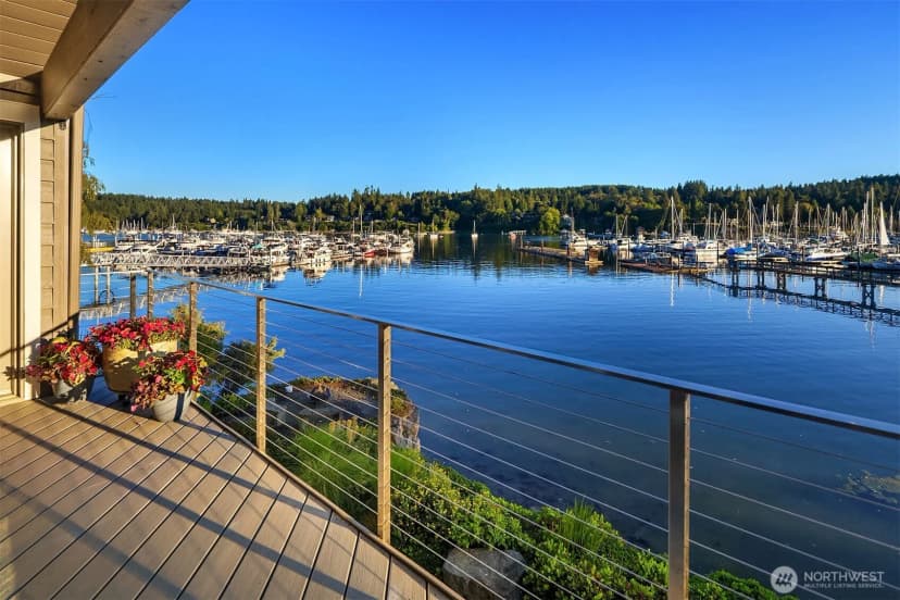 Property photo for 267 Shannon Drive Se, Bainbridge Island
