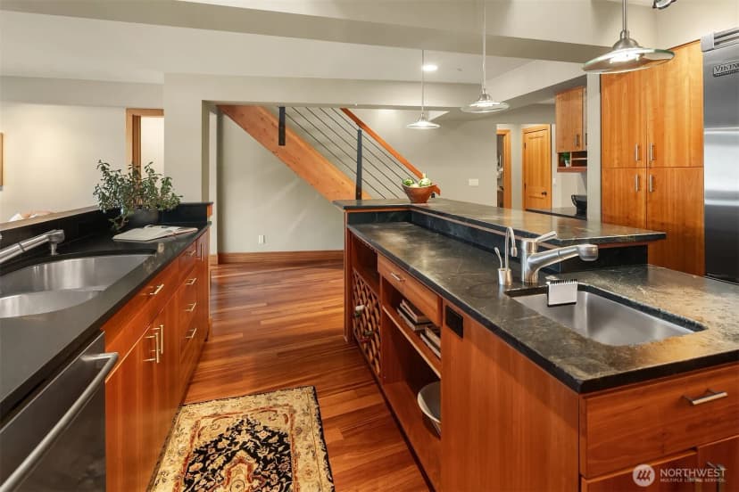 Property photo for 267 Shannon Drive Se, Bainbridge Island photo 17