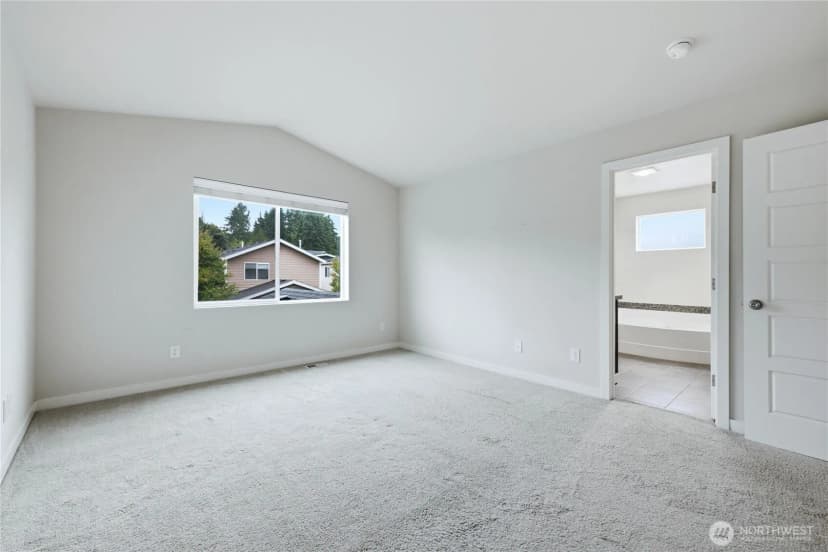 Property photo for 29315 121st Avenue Se, Auburn photo 15