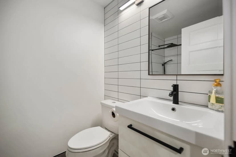 Property photo for 25330 32nd Place S, Kent photo 24