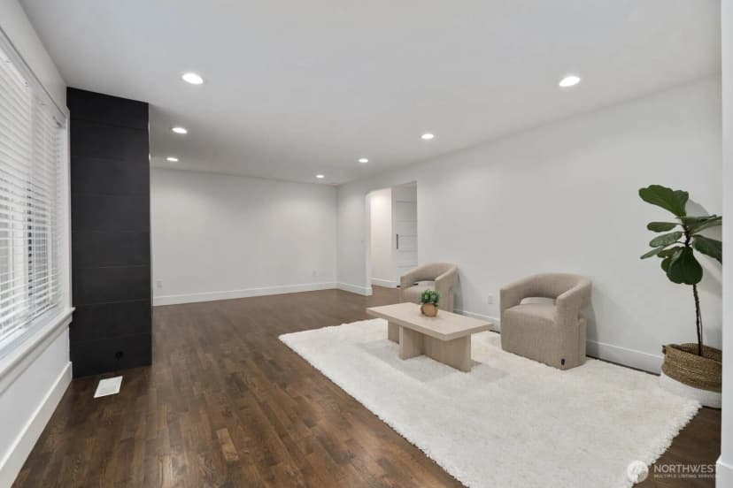 Property photo for 25330 32nd Place S, Kent photo 8