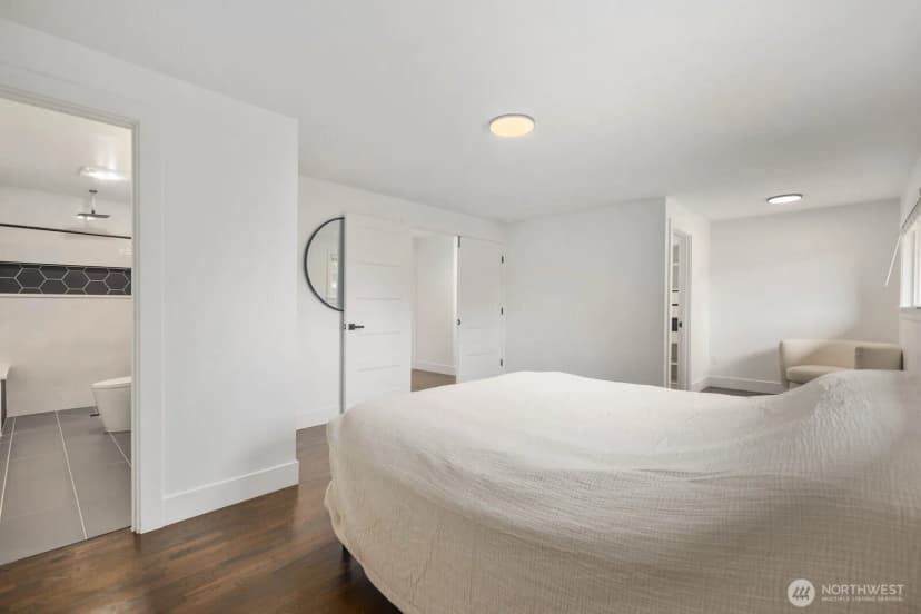 Property photo for 25330 32nd Place S, Kent photo 17
