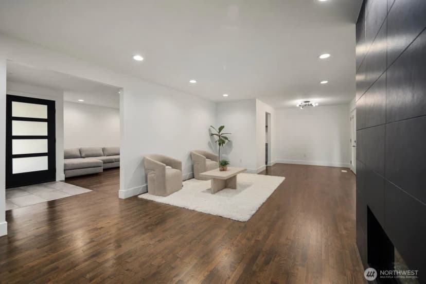 Property photo for 25330 32nd Place S, Kent photo 7