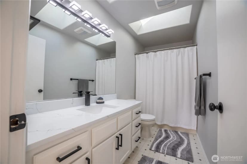 Property photo for 15633 44th Avenue W #b-1, Lynnwood photo 23