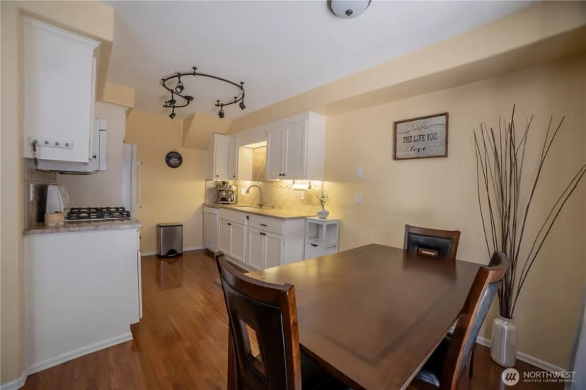 Property photo for 15633 44th Avenue W #b-1, Lynnwood photo 7