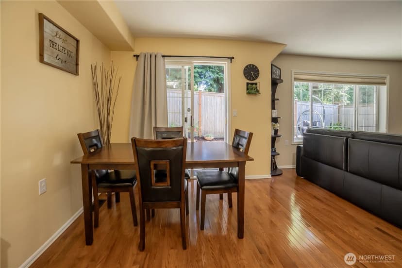 Property photo for 15633 44th Avenue W #b-1, Lynnwood photo 6