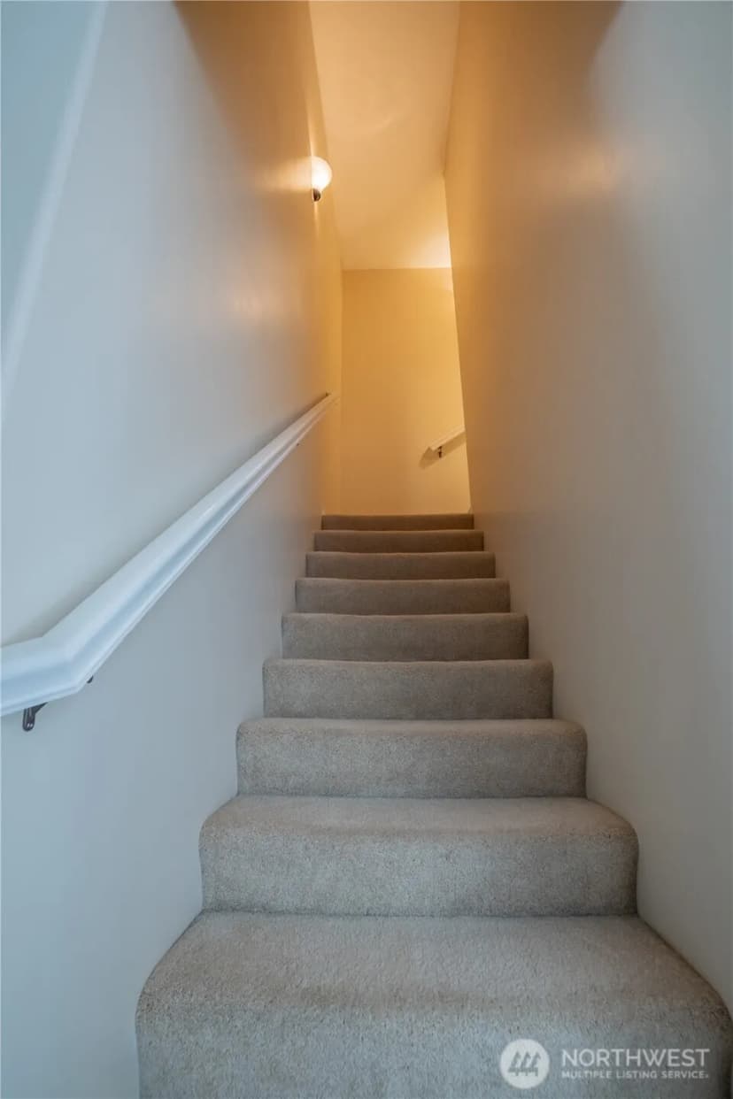 Property photo for 15633 44th Avenue W #b-1, Lynnwood photo 16