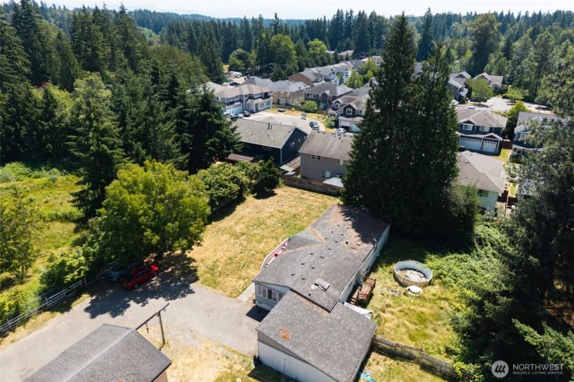 Property photo for 13045 Se 208th, Kent photo 19