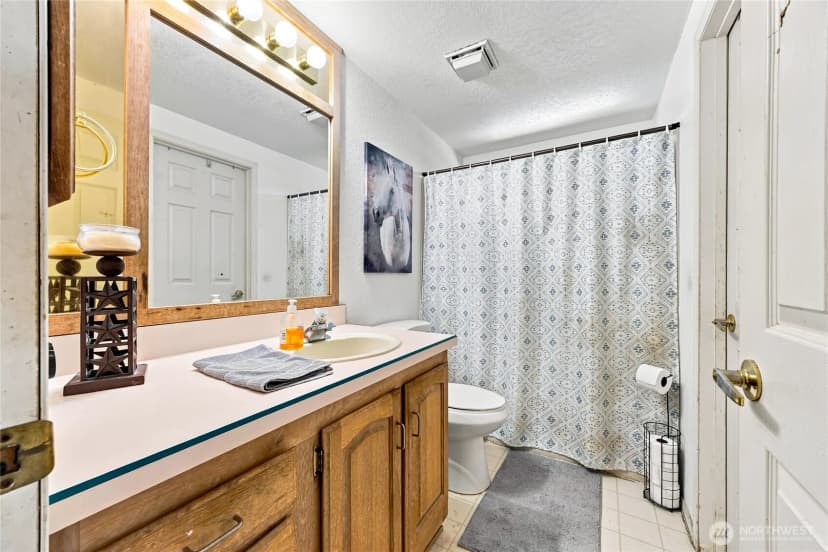 Property photo for 13045 Se 208th, Kent photo 14