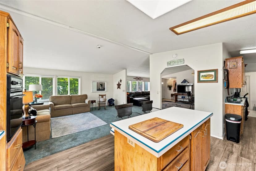 Property photo for 13045 Se 208th, Kent photo 12