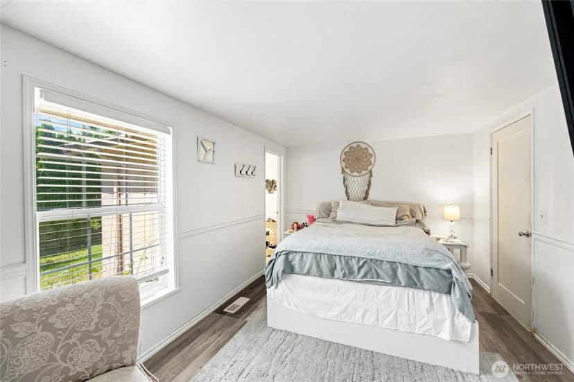 Property photo for 13041 Se 208th Street, Kent photo 14