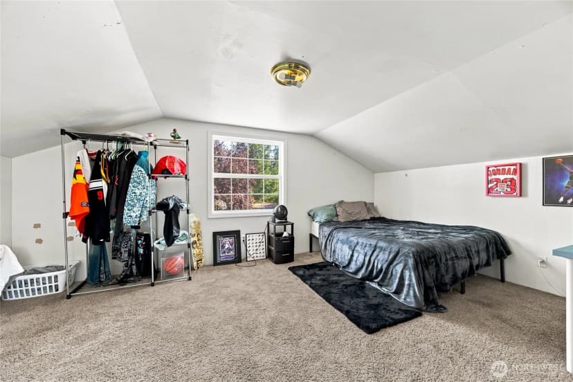 Property photo for 13041 Se 208th Street, Kent photo 16