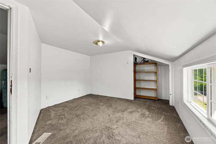 Property photo for 13041 Se 208th Street, Kent photo 17