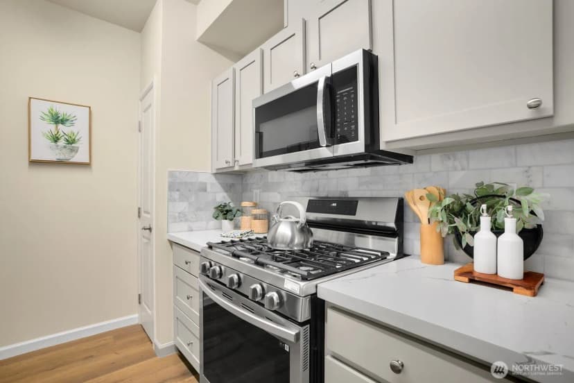 Property photo for 503 225th Lane Ne #f105, Sammamish photo 10