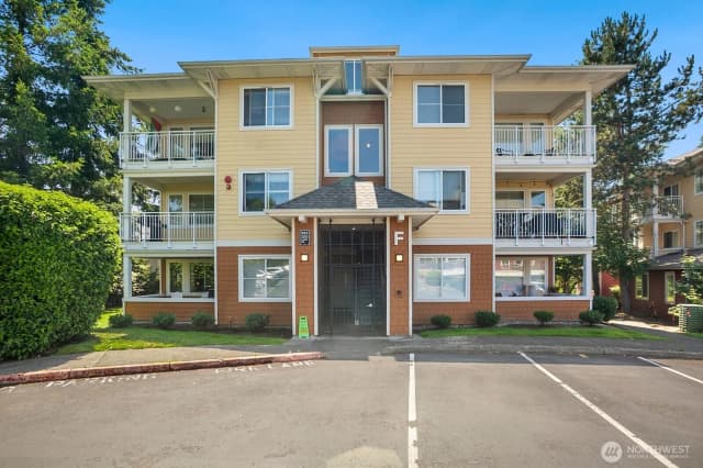 Property photo for 503 225th Lane Ne #f105, Sammamish