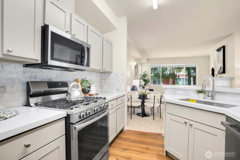 Property photo for 503 225th Lane Ne #f105, Sammamish photo 11