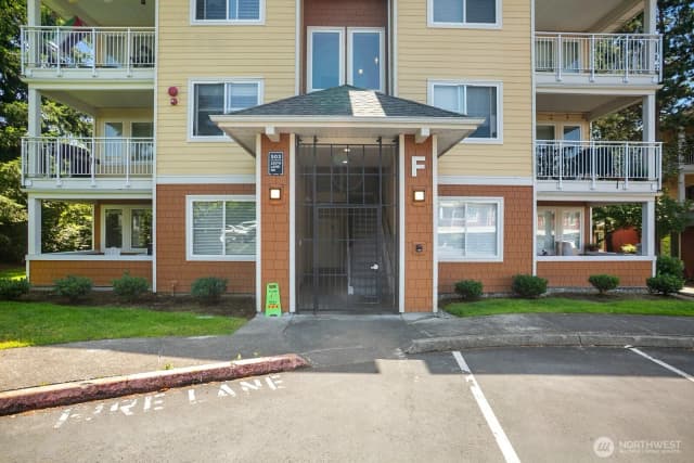 Property photo for 503 225th Lane Ne #f105, Sammamish photo 2