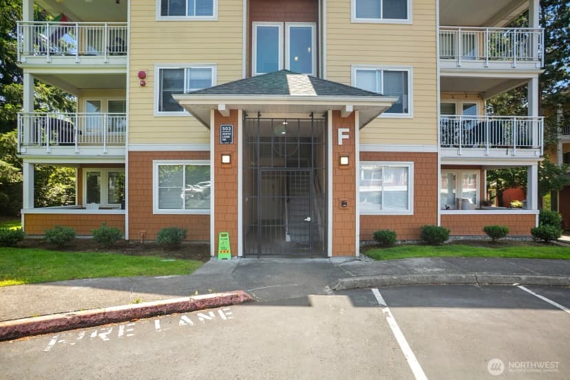 Property photo for 503 225th Lane Ne #f105, Sammamish photo 2