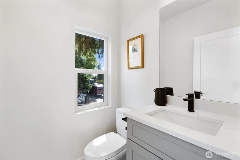 Property photo for 7103 210 Street Sw #a, Edmonds photo 22