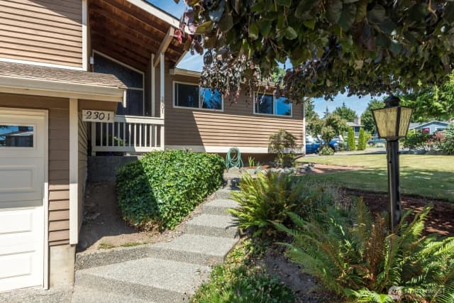 Property photo for 2301 Monica Drive, Mount Vernon
