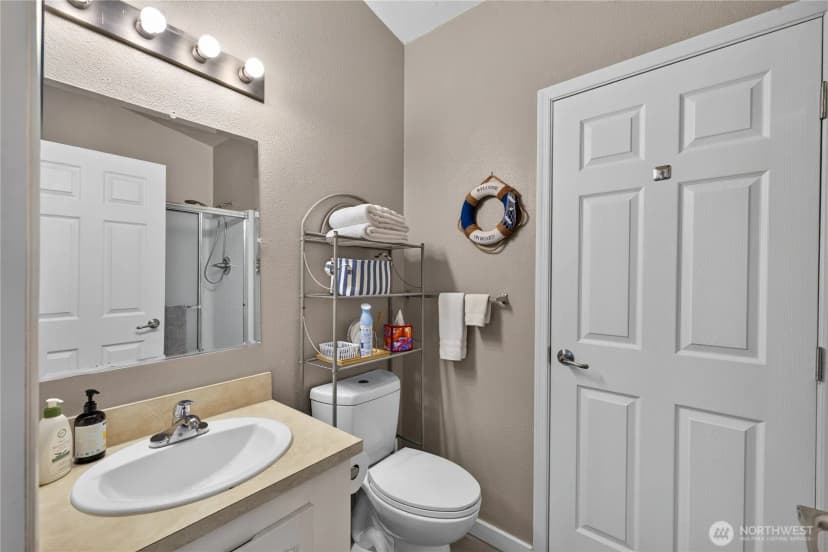 Property photo for 7404 Guemes Place, Anacortes photo 26