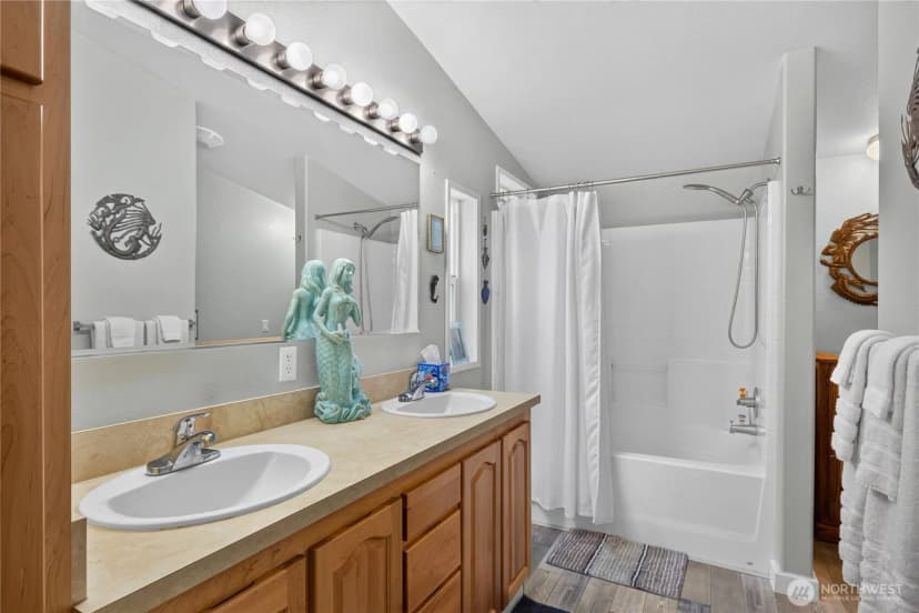Property photo for 7404 Guemes Place, Anacortes photo 35