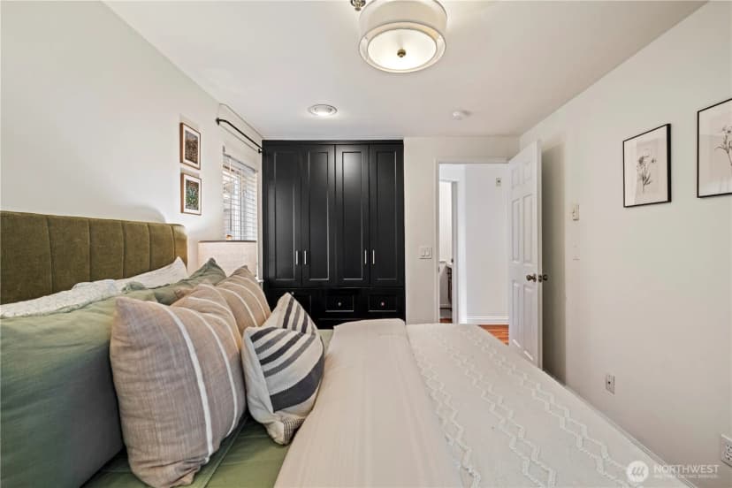 Property photo for 3648 Whitman Avenue N #c101, Seattle photo 14