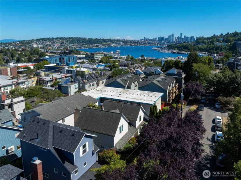 Property photo for 3648 Whitman Avenue N #c101, Seattle photo 23