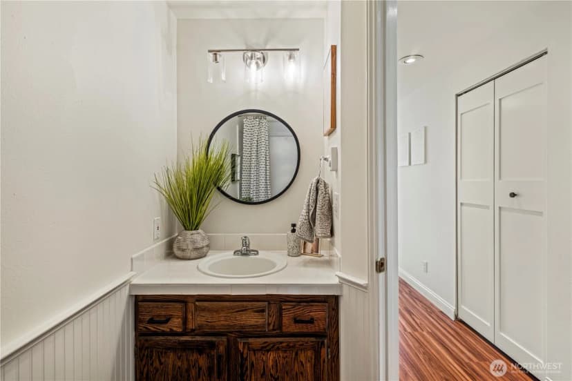 Property photo for 3648 Whitman Avenue N #c101, Seattle photo 18
