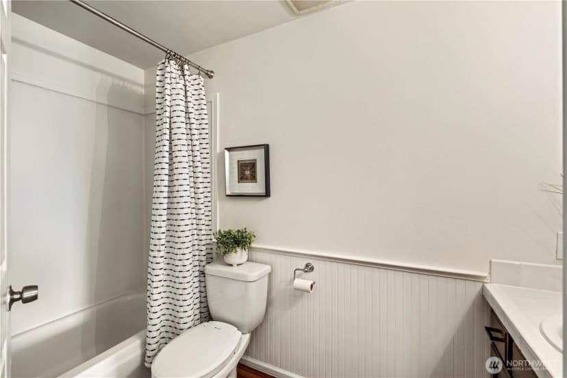 Property photo for 3648 Whitman Avenue N #c101, Seattle photo 19