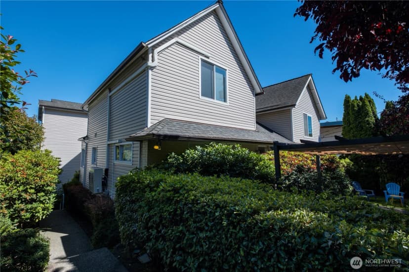Property photo for 3648 Whitman Avenue N #c101, Seattle photo 22