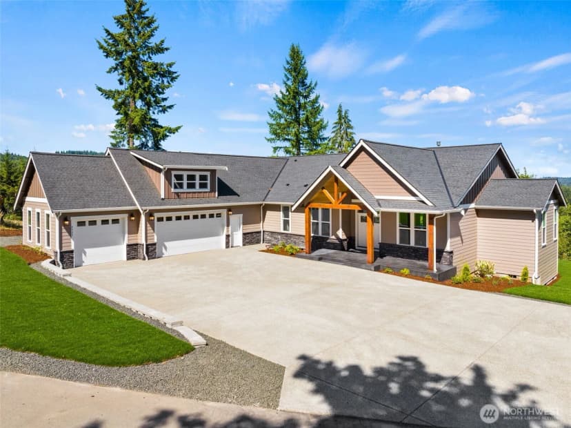 Property photo for 4737 Gold Ridge Lane Sw, Olympia