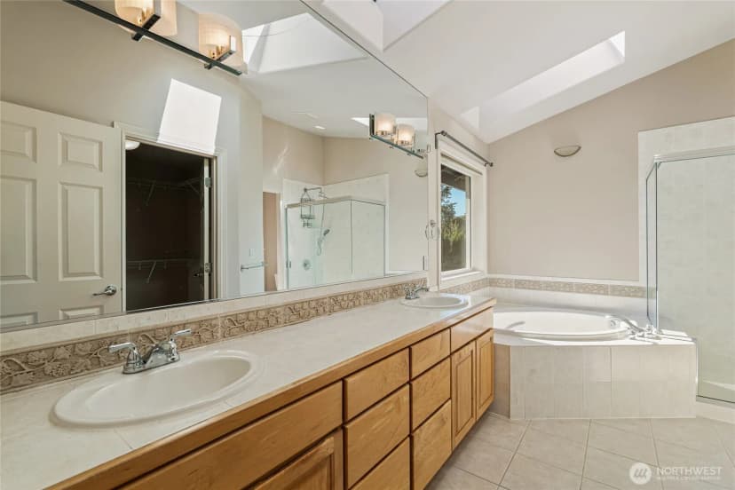 Property photo for 11633 Se 76th Court, Newcastle photo 16