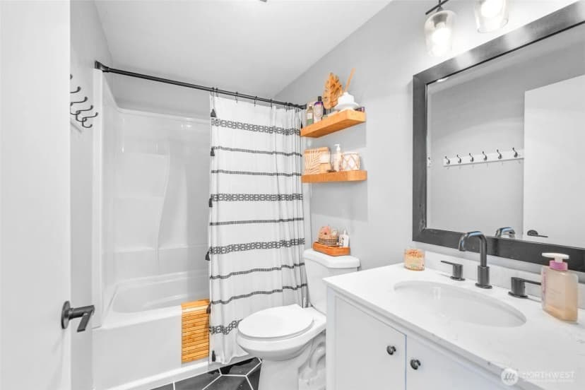 Property photo for 4238 Wintergreen Circle #181, Bellingham photo 16