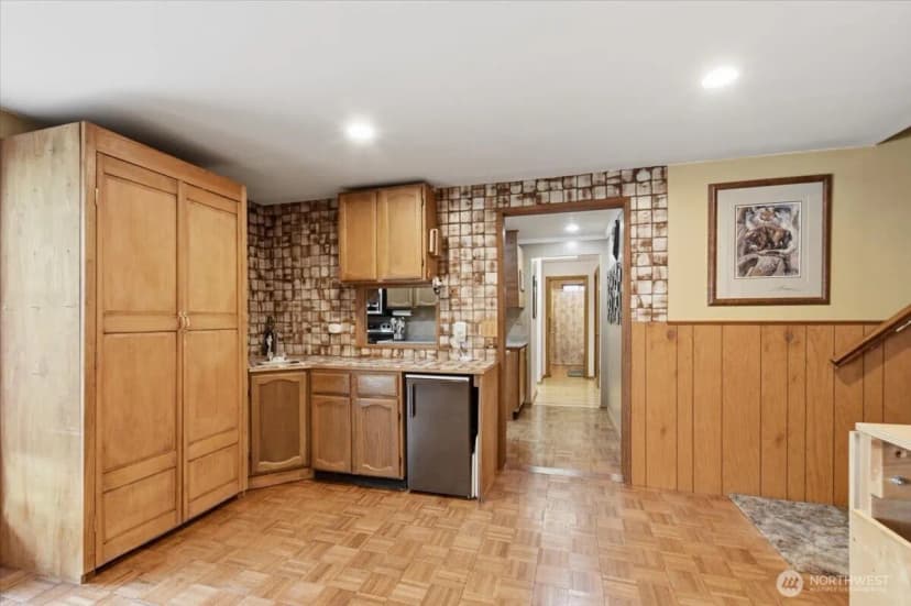 Property photo for 15621 84th Avenue Ne, Kenmore photo 17