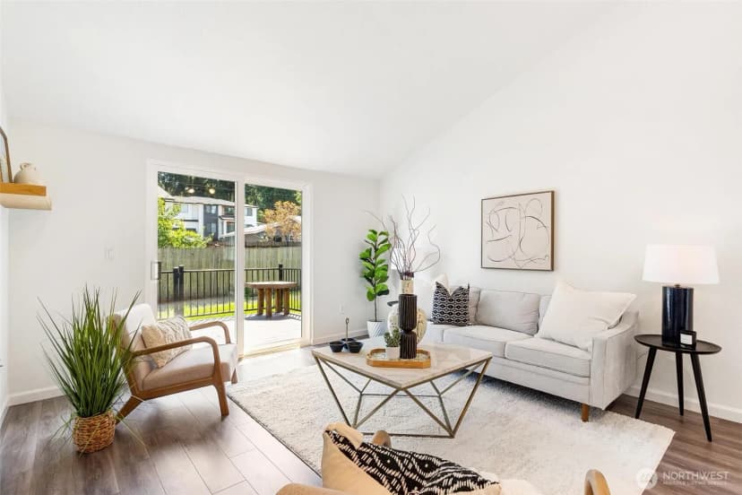 Property photo for 732 126th Avenue Ne #109, Bellevue photo 12