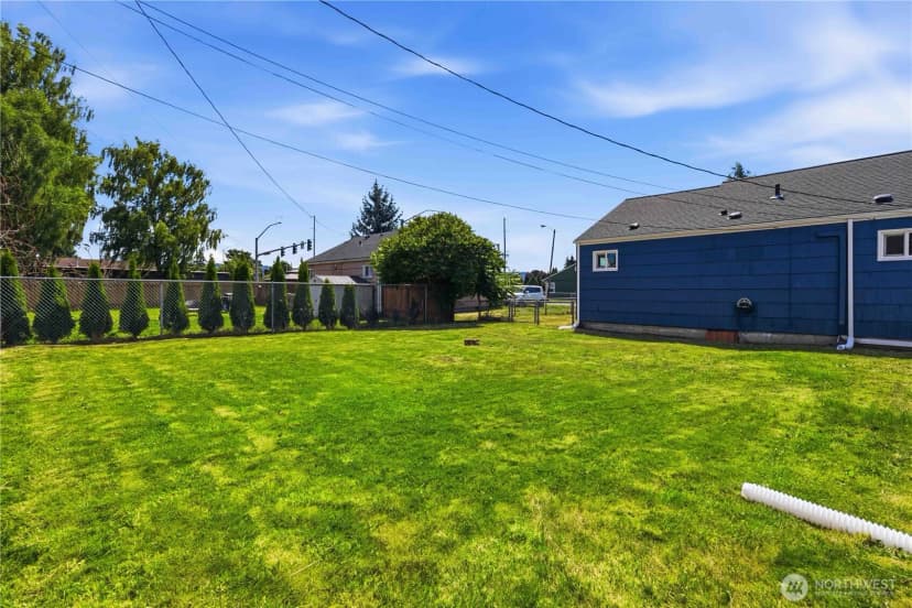 Property photo for 810 30th, Longview photo 26