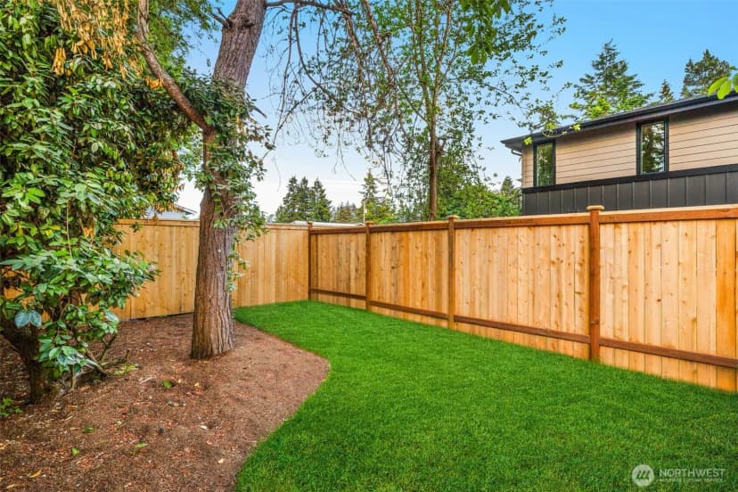 Property photo for 13811 84th Lane Ne, Kirkland photo 33