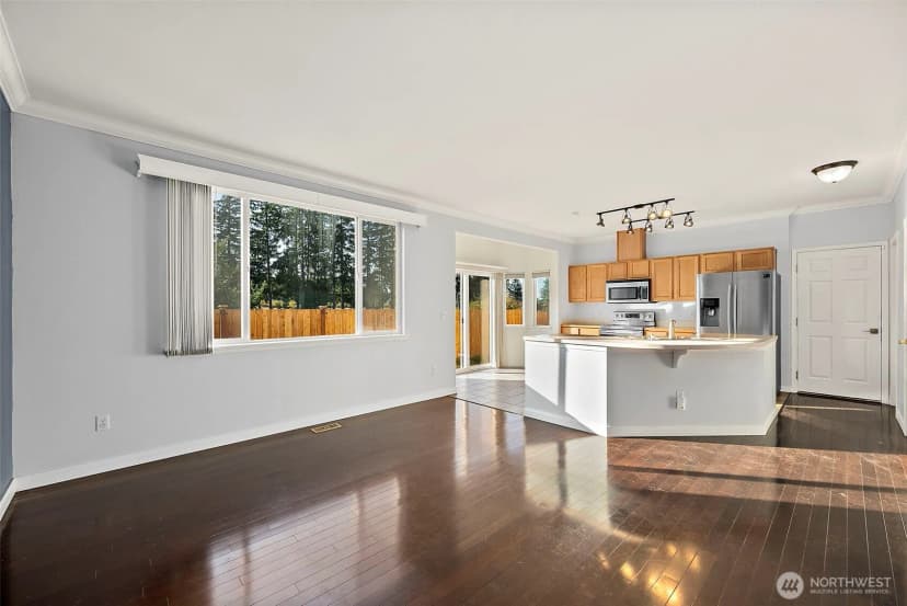 Property photo for 6549 Steamer Drive Se, Lacey photo 8