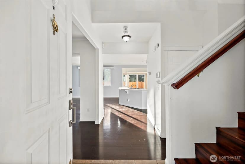 Property photo for 6549 Steamer Drive Se, Lacey photo 3