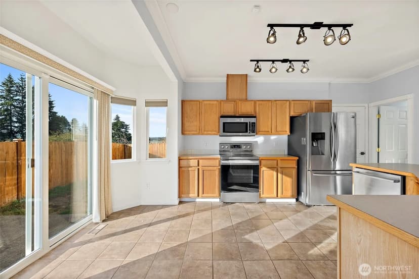 Property photo for 6549 Steamer Drive Se, Lacey photo 11
